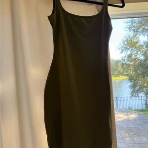 Elegant Olive Green Sleeveless Dress